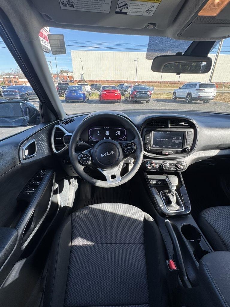 Kia Soul LX 2025