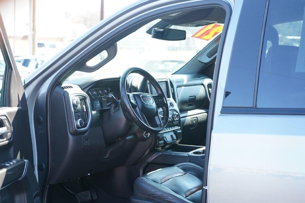 GMC Sierra 1500 AT4 Crew Cab Long Box 4WD 2021