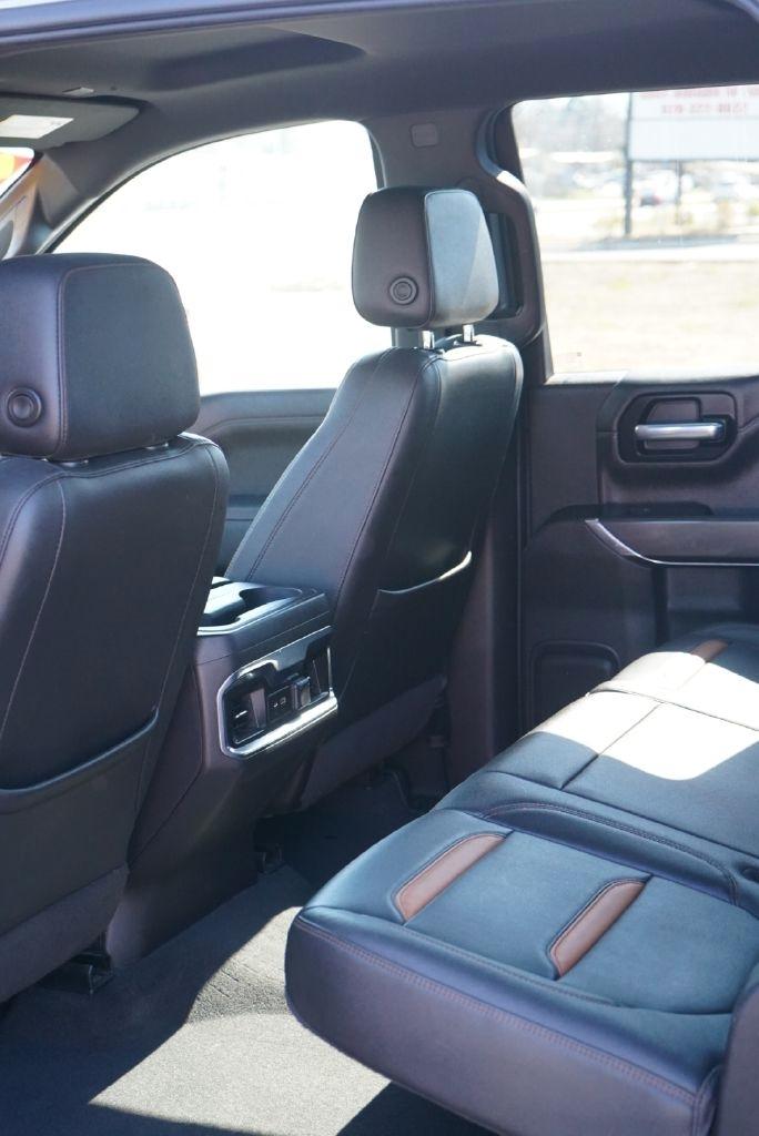 GMC Sierra 1500 AT4 Crew Cab Long Box 4WD 2021