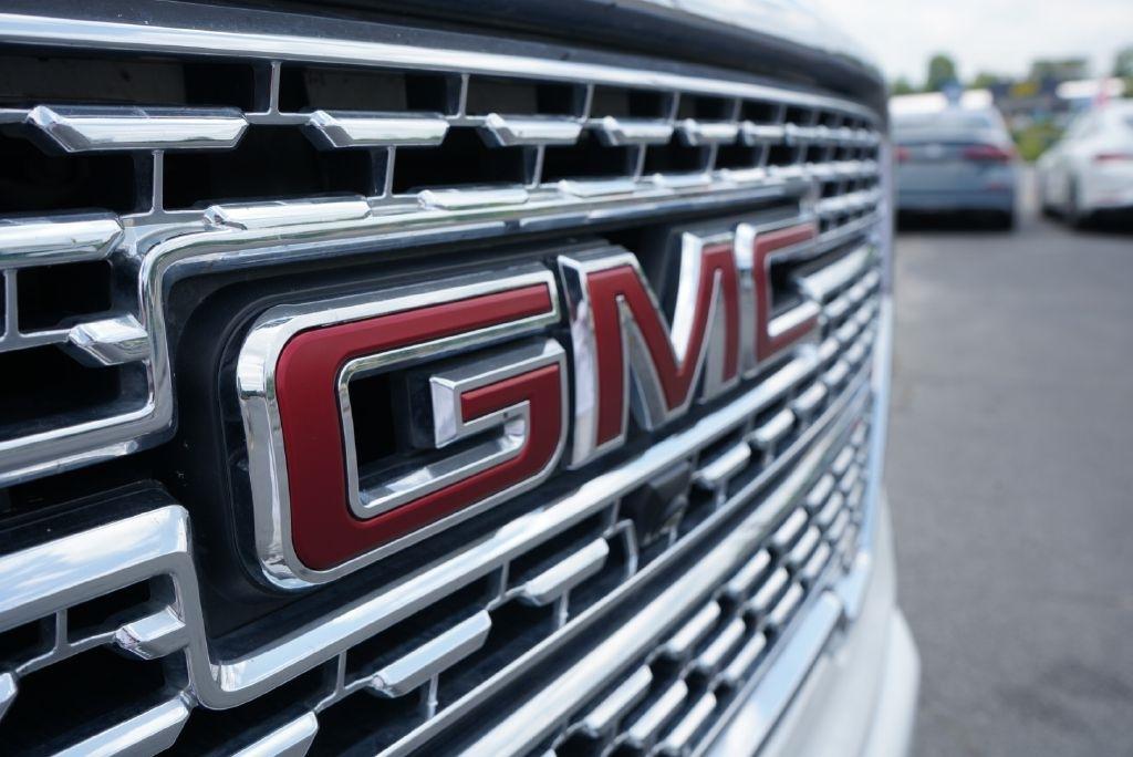 GMC Sierra 1500 Denali Crew Cab 4WD 2019