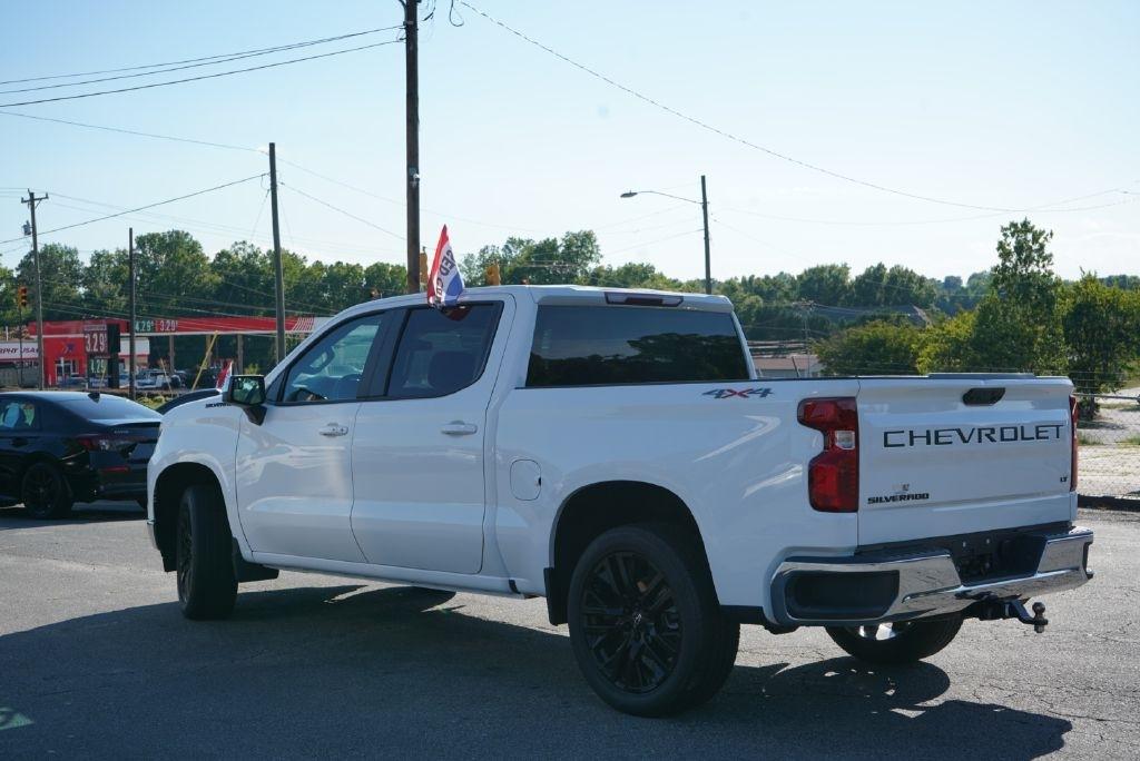 Chevrolet Silverado 1500 LT Crew Cab 4WD 2023