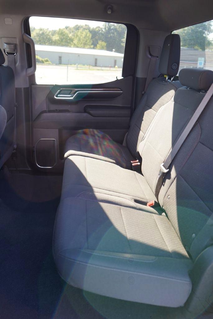 Chevrolet Silverado 1500 LT Crew Cab 4WD 2023