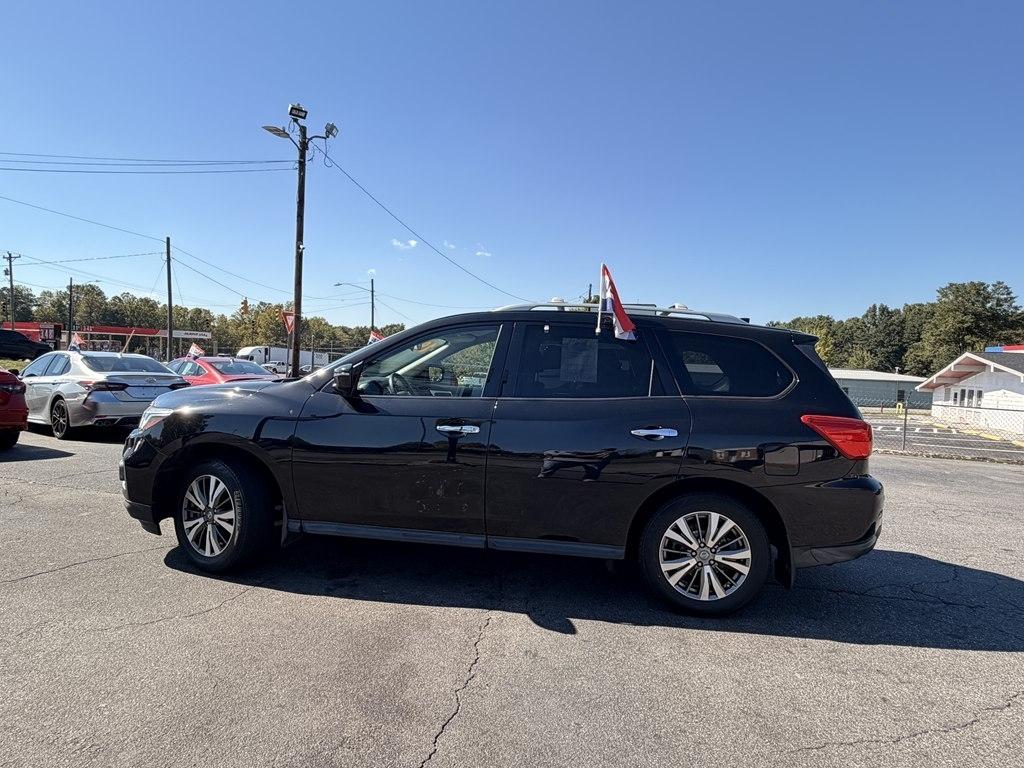 2019 Nissan Pathfinder S 2WD