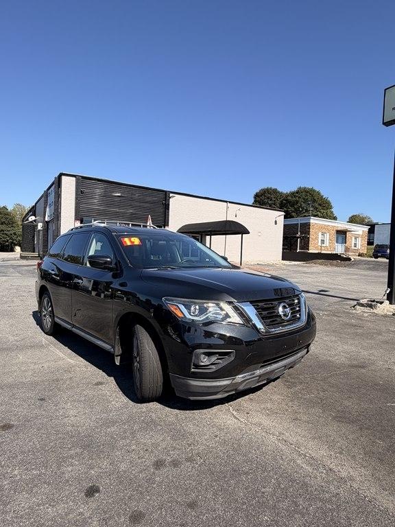 Nissan Pathfinder S 2WD 2019