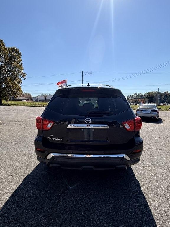 Nissan Pathfinder S 2WD 2019
