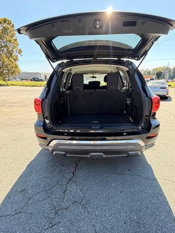 Nissan Pathfinder S 2WD 2019