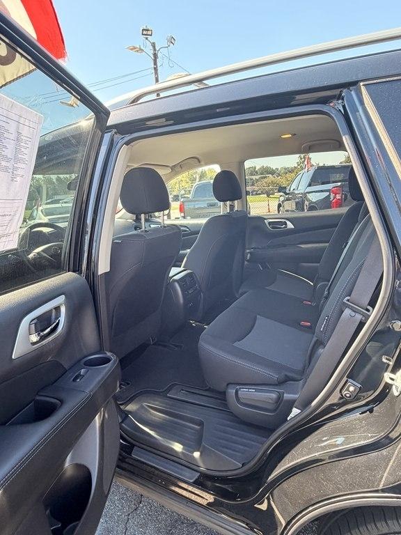 Nissan Pathfinder S 2WD 2019