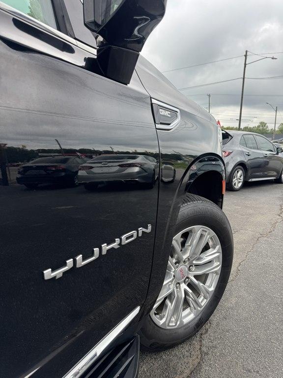GMC Yukon SLT 2WD 2023