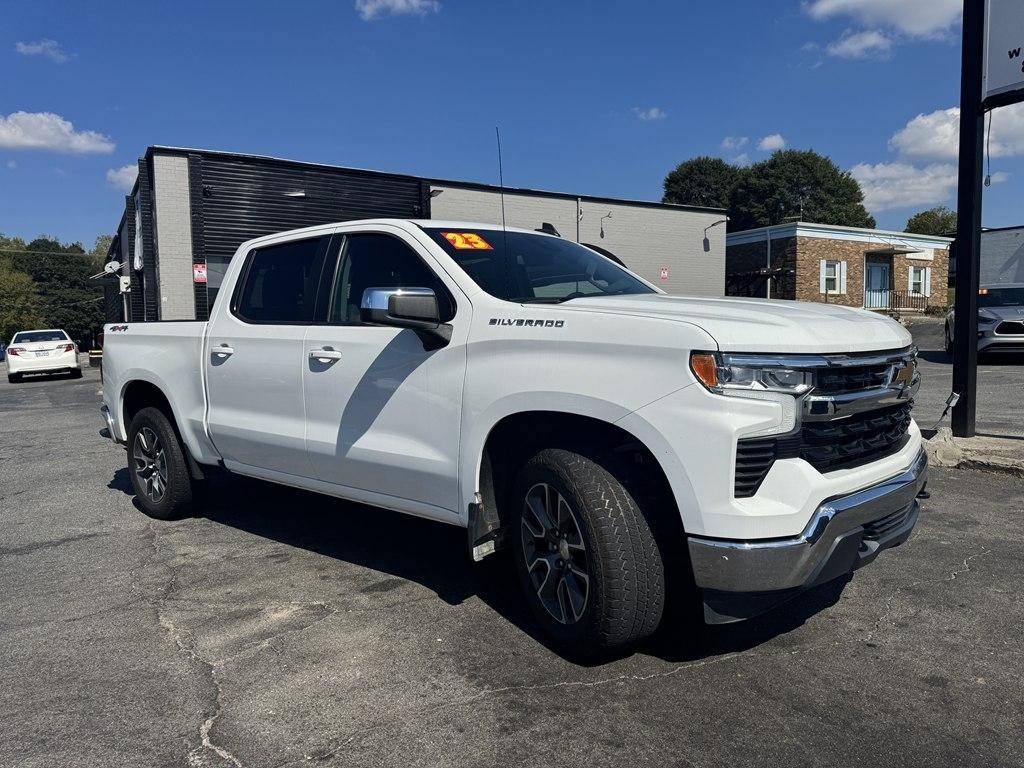 Chevrolet Silverado 1500 LT-L Crew Cab 4WD 2023