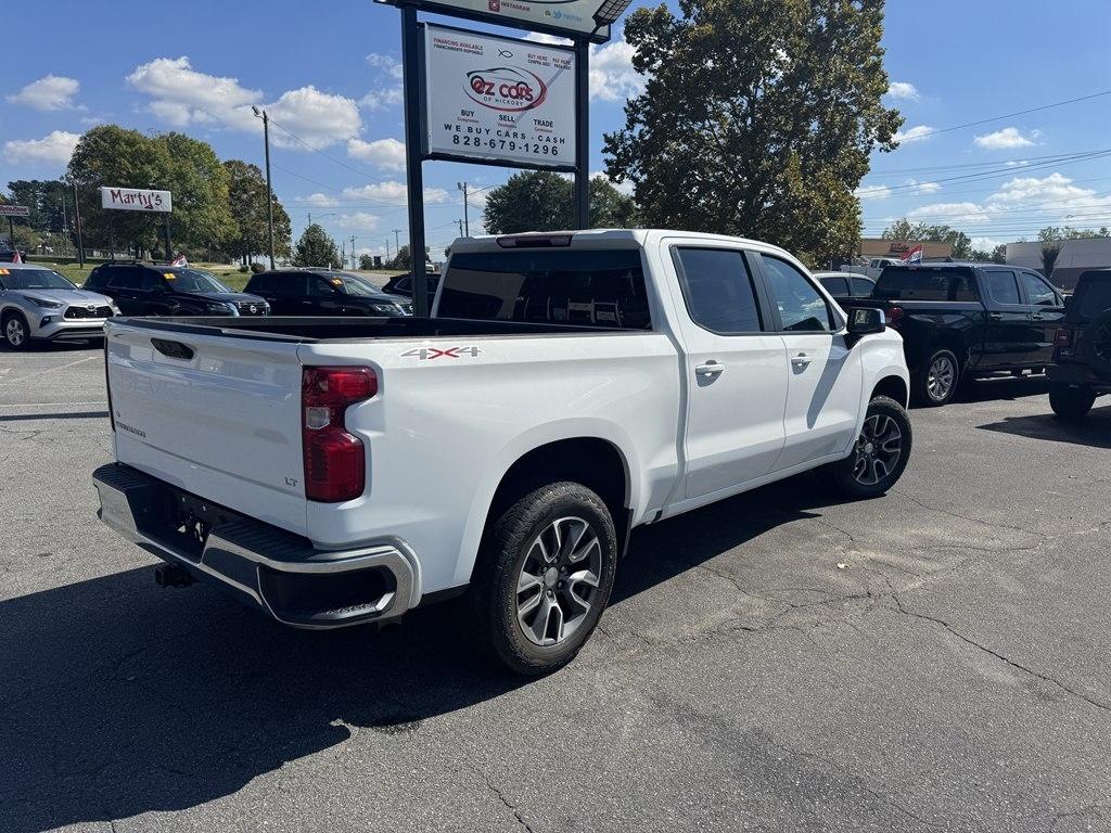 Chevrolet Silverado 1500 LT-L Crew Cab 4WD 2023