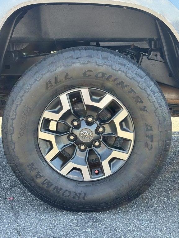 Toyota Tacoma SR5 Double Cab Long Bed V6 6AT 2WD 2019
