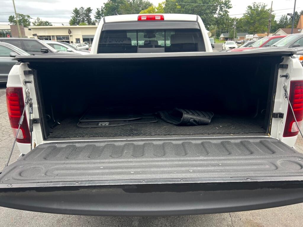 RAM 1500 Sport Quad Cab 4WD 2018 RAM 1500 Sport Quad Cab 4WD 2018