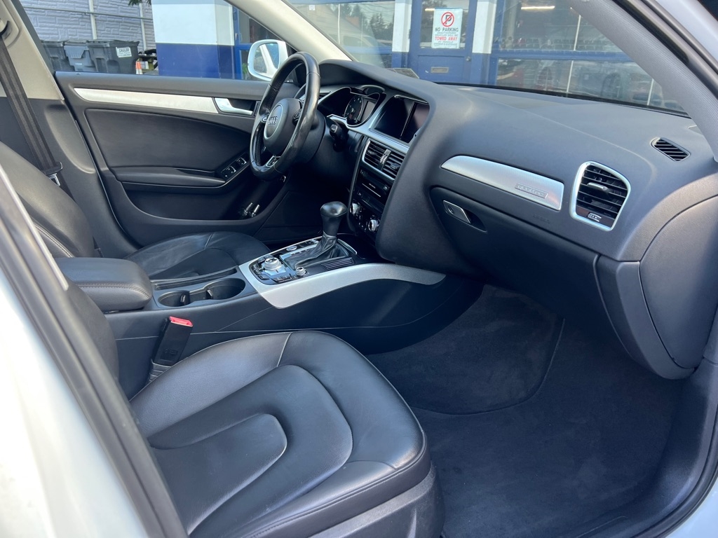 Audi A4 2.0T Premium quattro Sedan AWD 8A 2016 Audi A4 2.0T Premium quattro Sedan AWD 8A 2016
