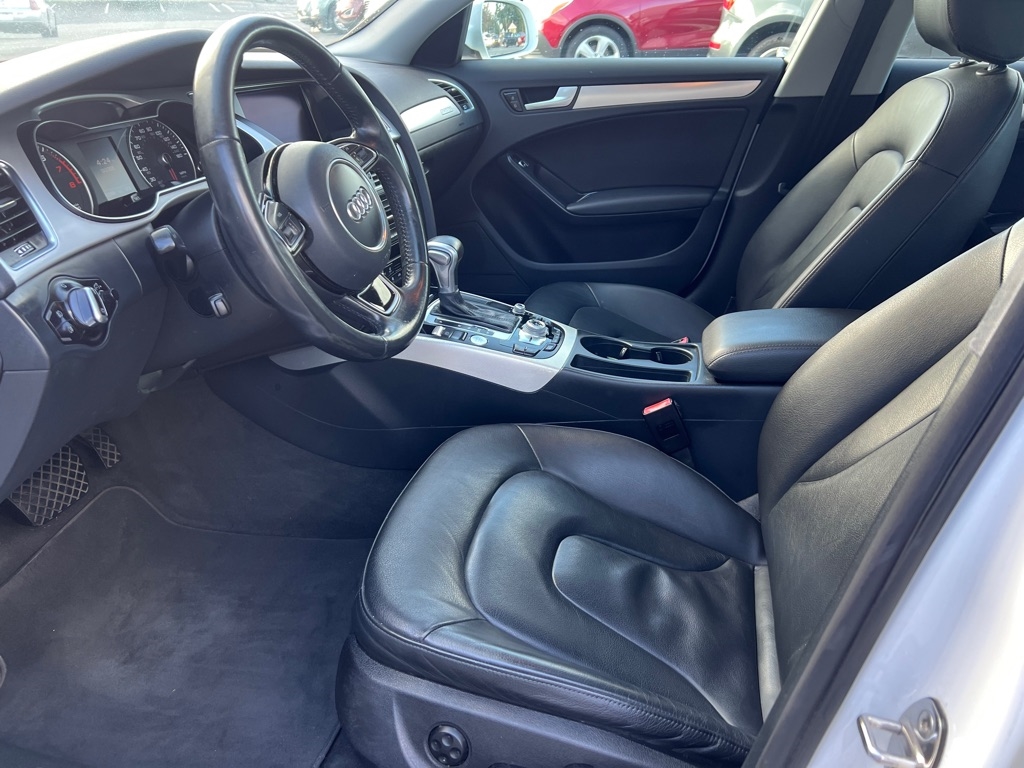 Audi A4 2.0T Premium quattro Sedan AWD 8A 2016 Audi A4 2.0T Premium quattro Sedan AWD 8A 2016