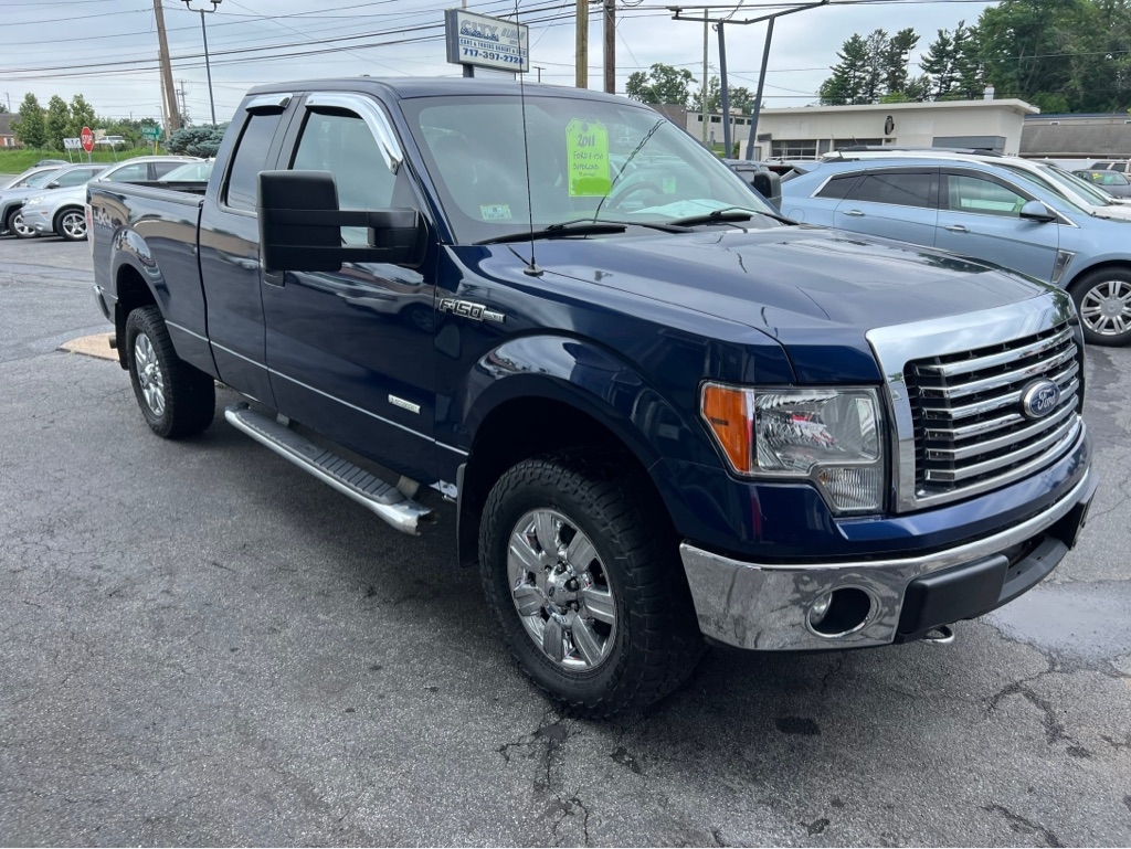 Ford F-150 XL SuperCab 8-ft. Bed 4WD 2011 Ford F-150 XL SuperCab 8-ft. Bed 4WD 2011