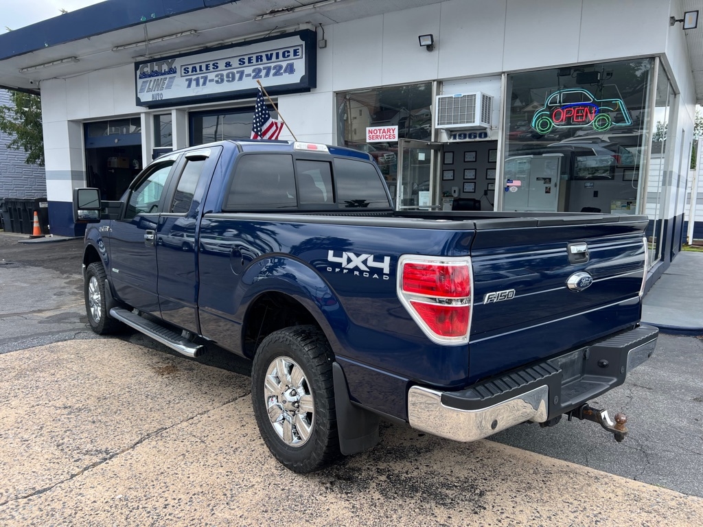 Ford F-150 XL SuperCab 8-ft. Bed 4WD 2011 Ford F-150 XL SuperCab 8-ft. Bed 4WD 2011