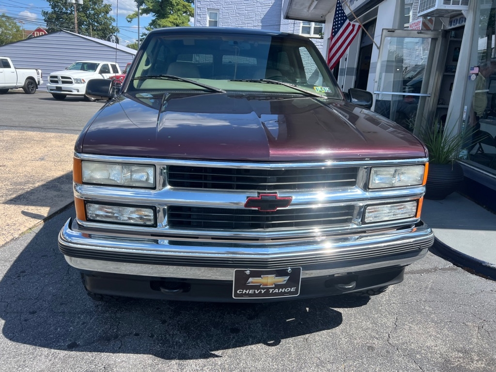 Chevrolet Tahoe 2-Door 4WD 1997 Chevrolet Tahoe 2-Door 4WD 1997