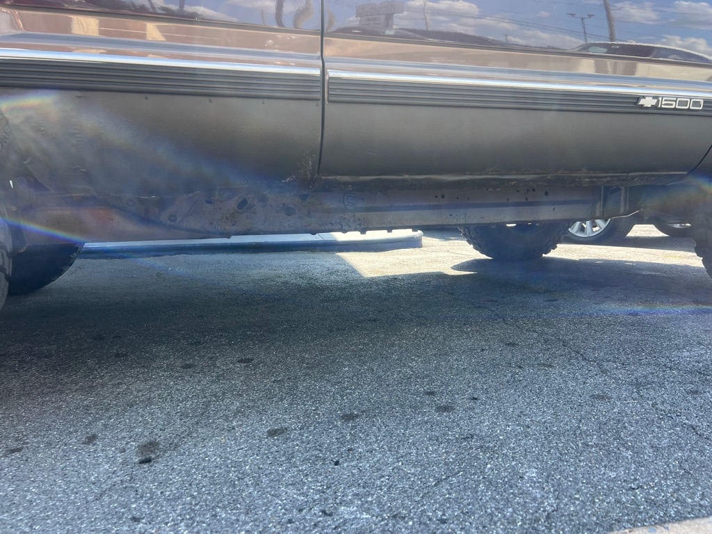 Chevrolet Tahoe 2-Door 4WD 1997 Chevrolet Tahoe 2-Door 4WD 1997