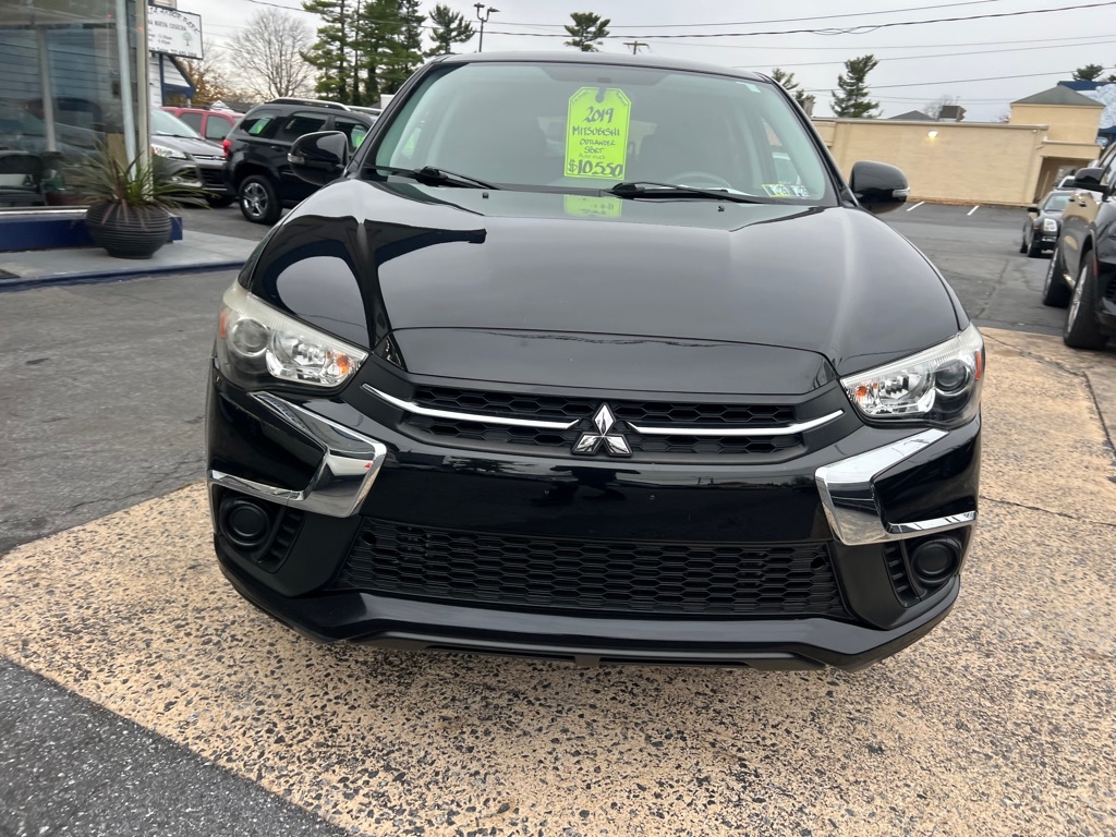2019 Mitsubishi Outlander Sport ES photo 4