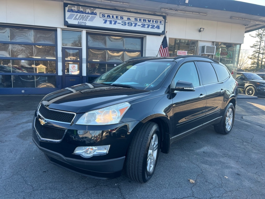 2010 Chevrolet Traverse 1LT's photo