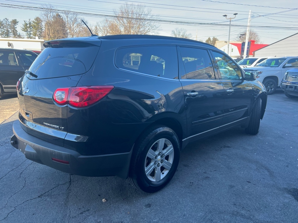 Chevrolet Traverse LT2 AWD 2010
