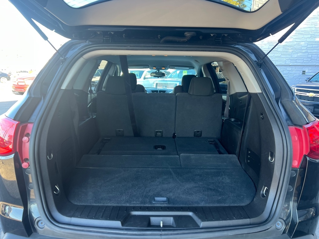 Chevrolet Traverse LT2 AWD 2010