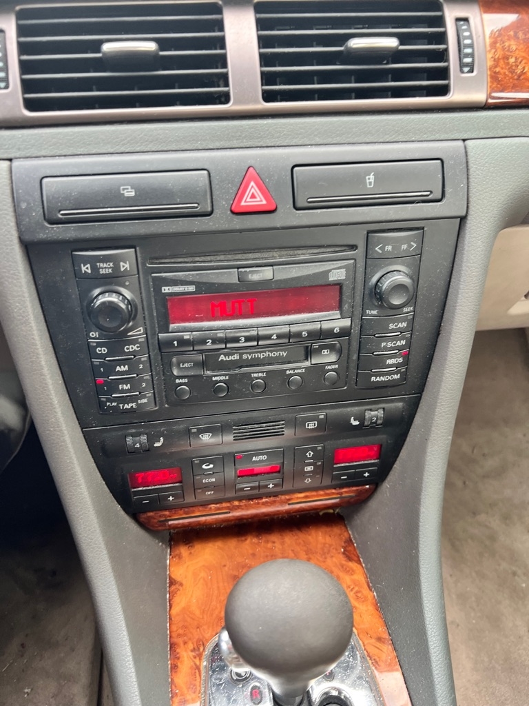 Audi A6 2.8 quattro 2000