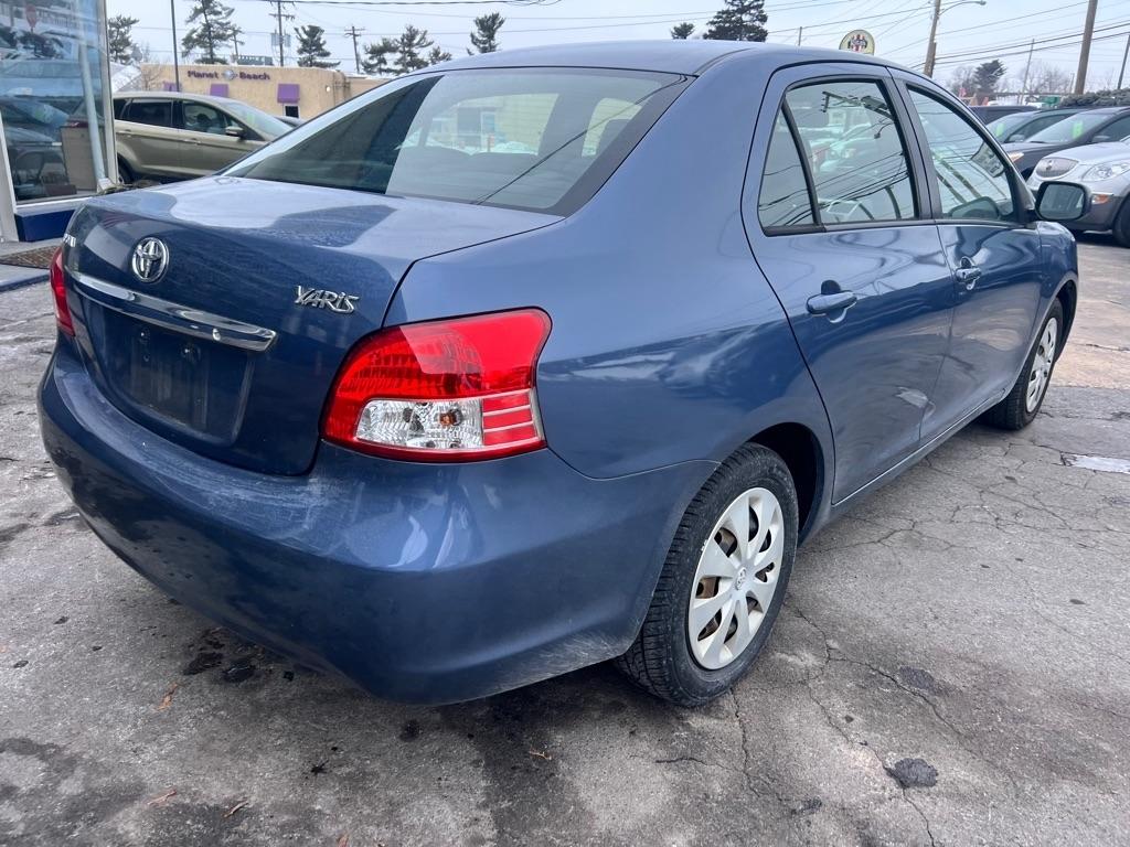 Toyota Yaris Sedan 2007