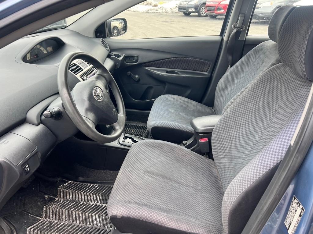 Toyota Yaris Sedan 2007