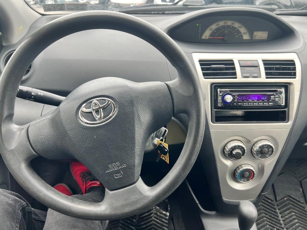 Toyota Yaris Sedan 2007