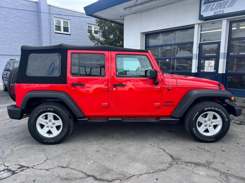 Jeep Wrangler Unlimited Sport 4WD 2016