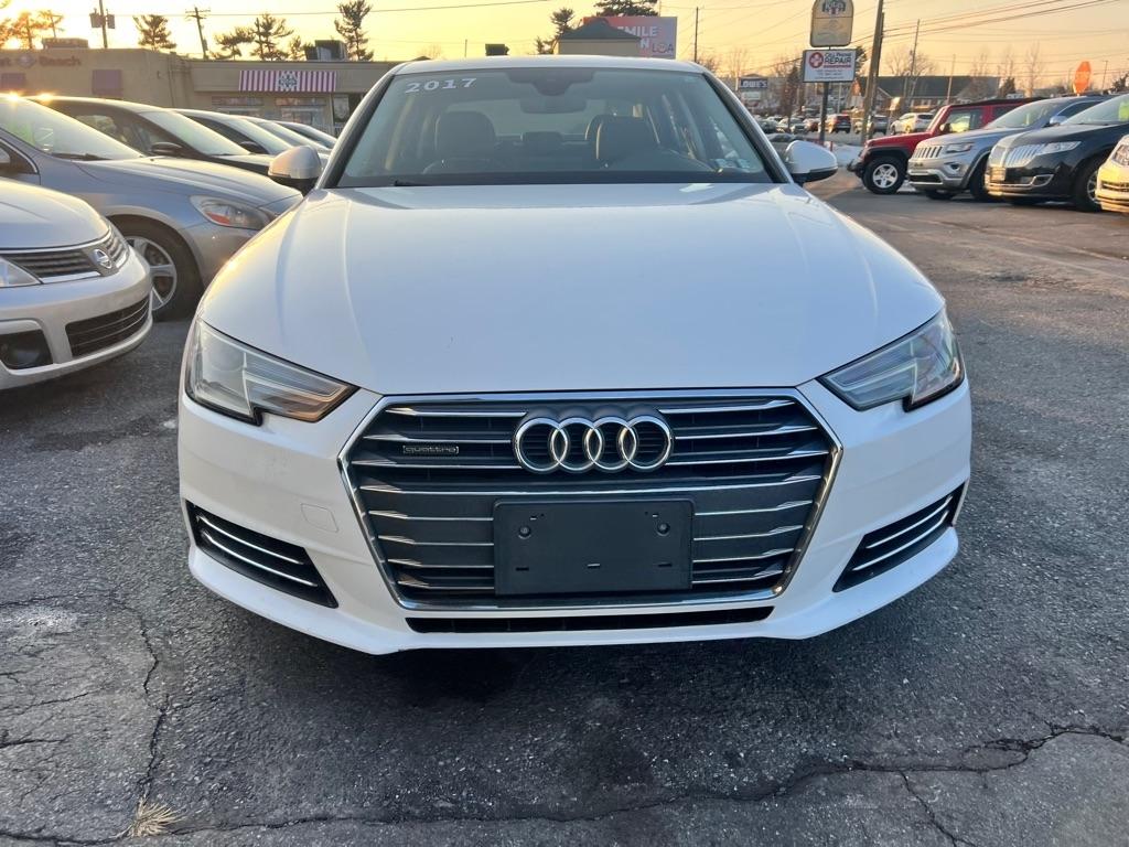 Audi A4 2.0T Premium quattro Sedan 2017