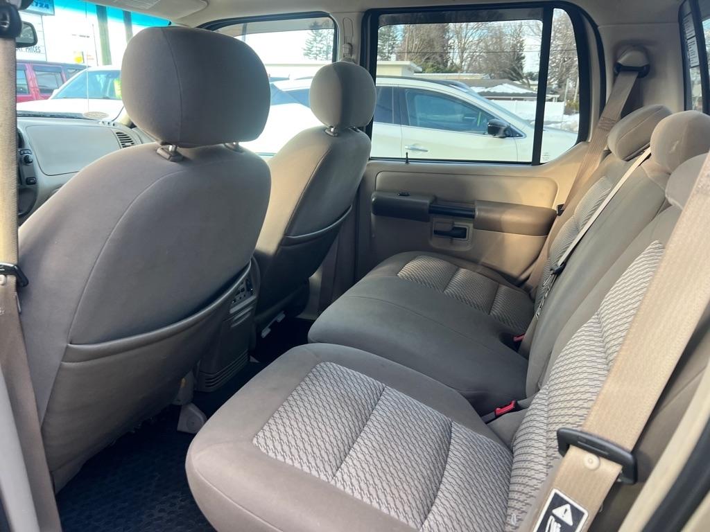 Ford Explorer Sport Trac XLS 4WD 2003