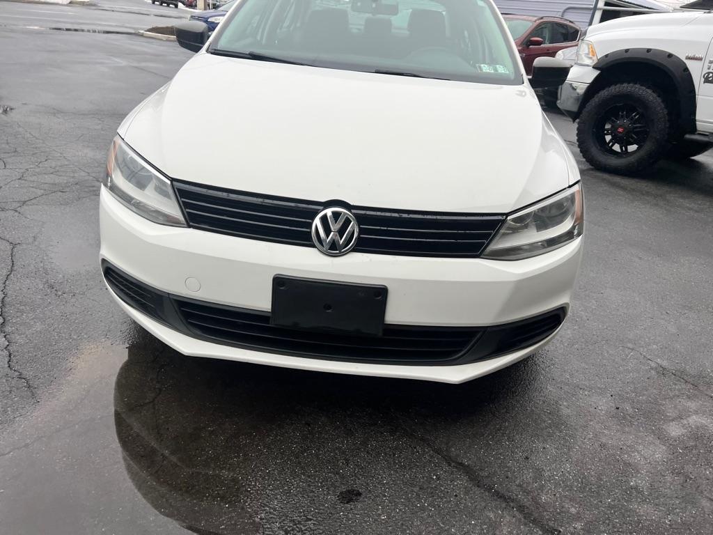 Volkswagen Jetta S 2013
