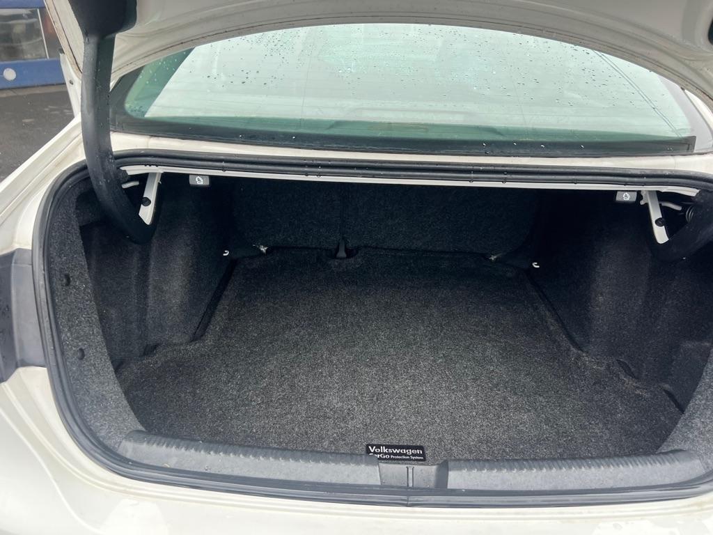 Volkswagen Jetta S 2013