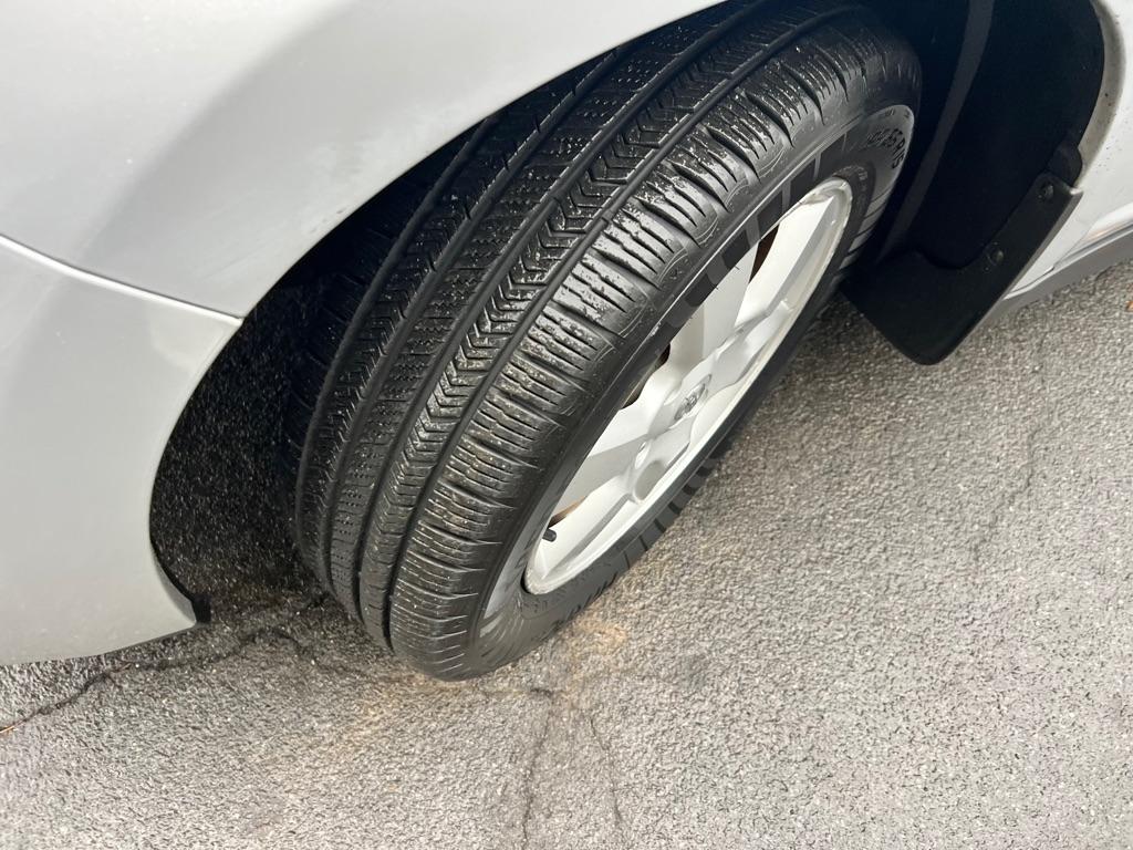 Nissan Versa 1.8 S Hatchback 2009