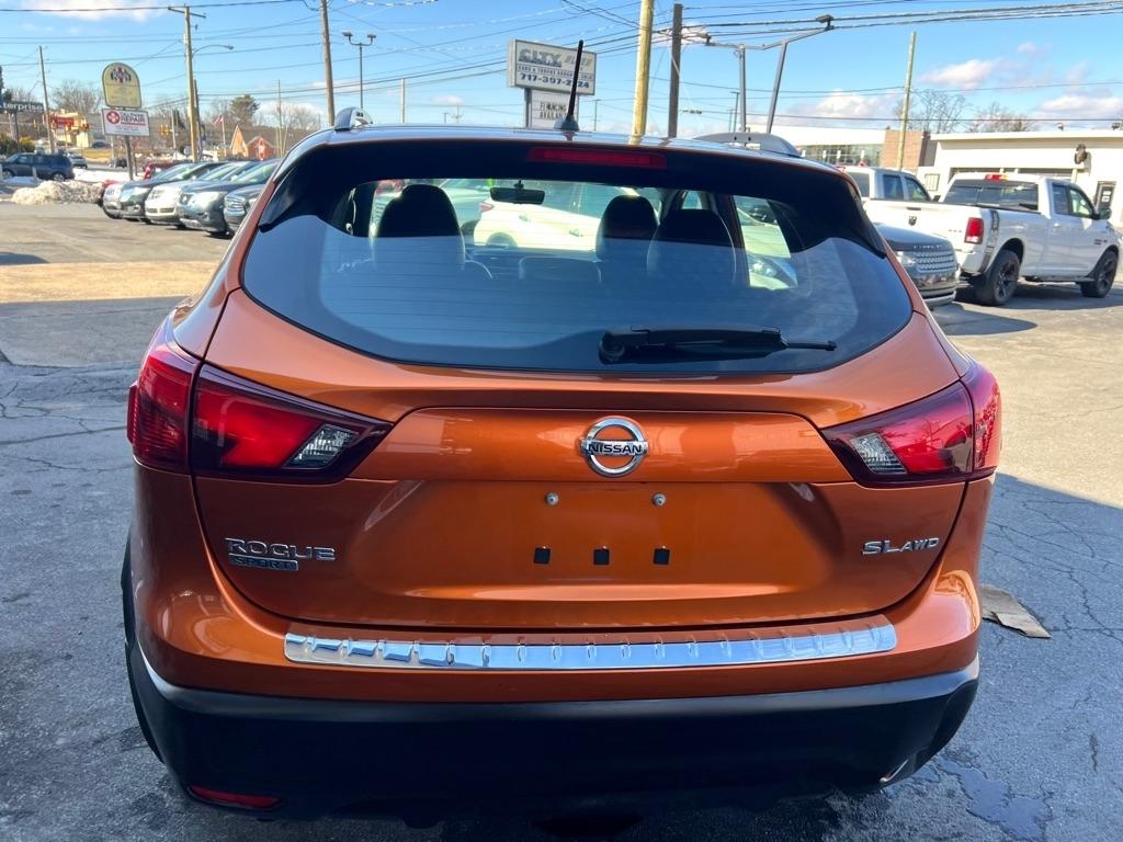 Nissan Rogue Sport S AWD 2017