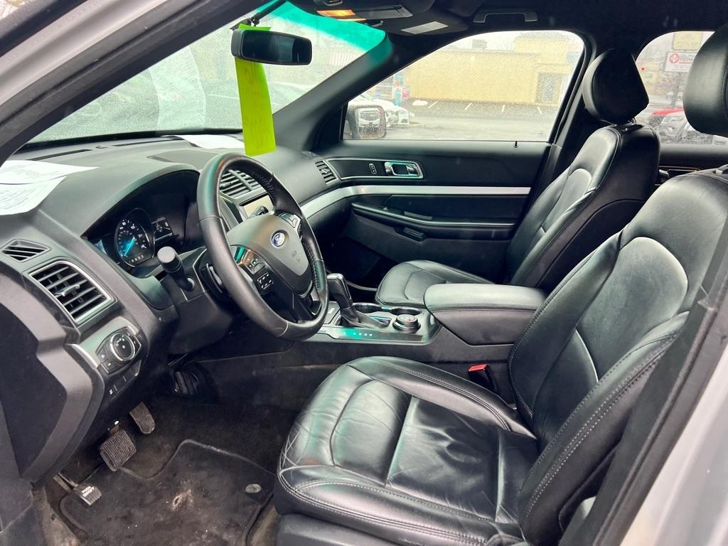 Ford Explorer XLT 4WD 2016