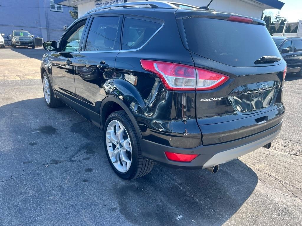 Ford Escape Titanium 4WD 2013