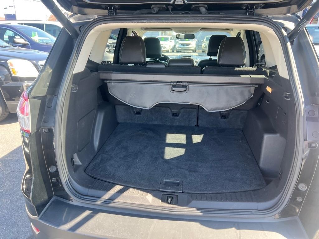 Ford Escape Titanium 4WD 2013