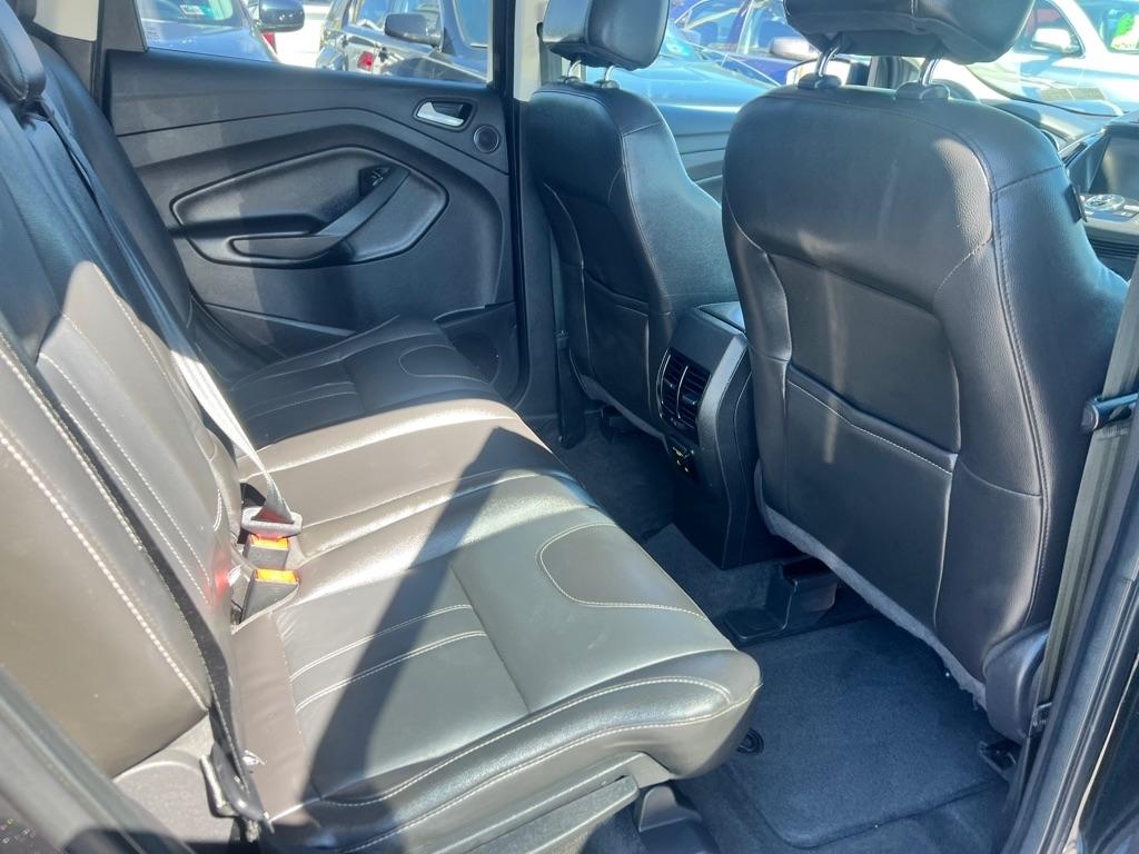 Ford Escape Titanium 4WD 2013