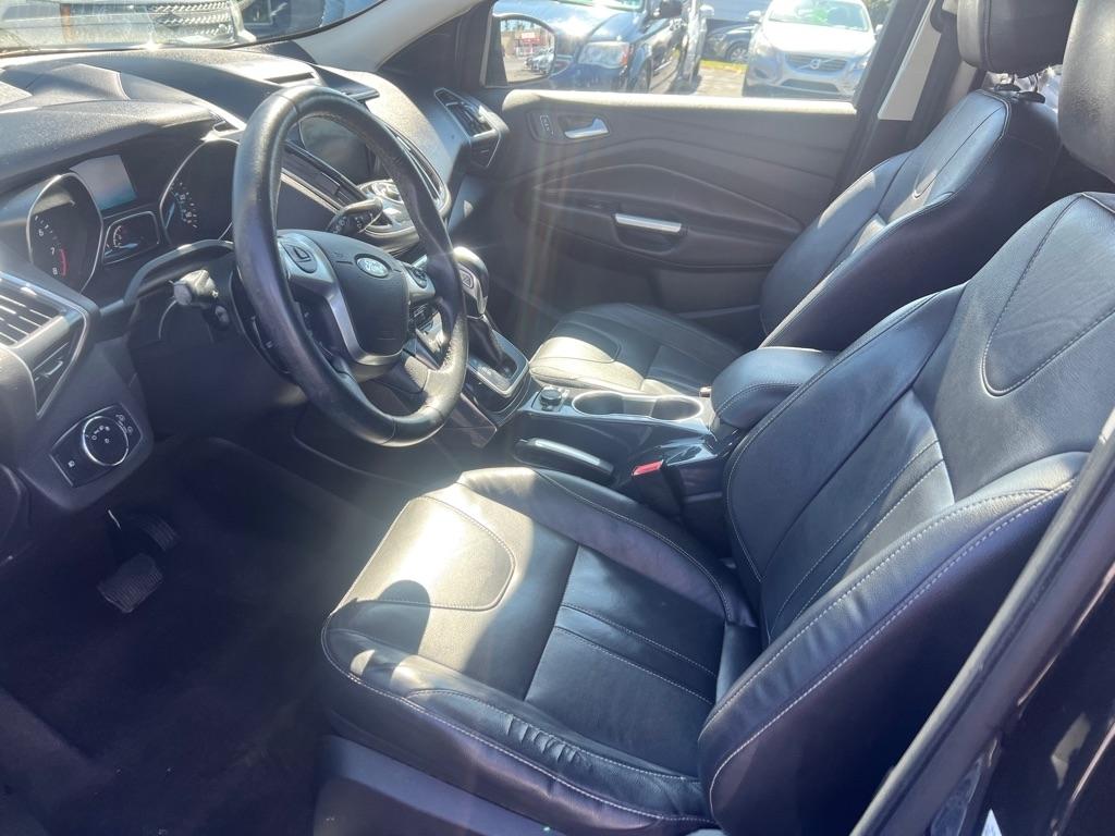 Ford Escape Titanium 4WD 2013