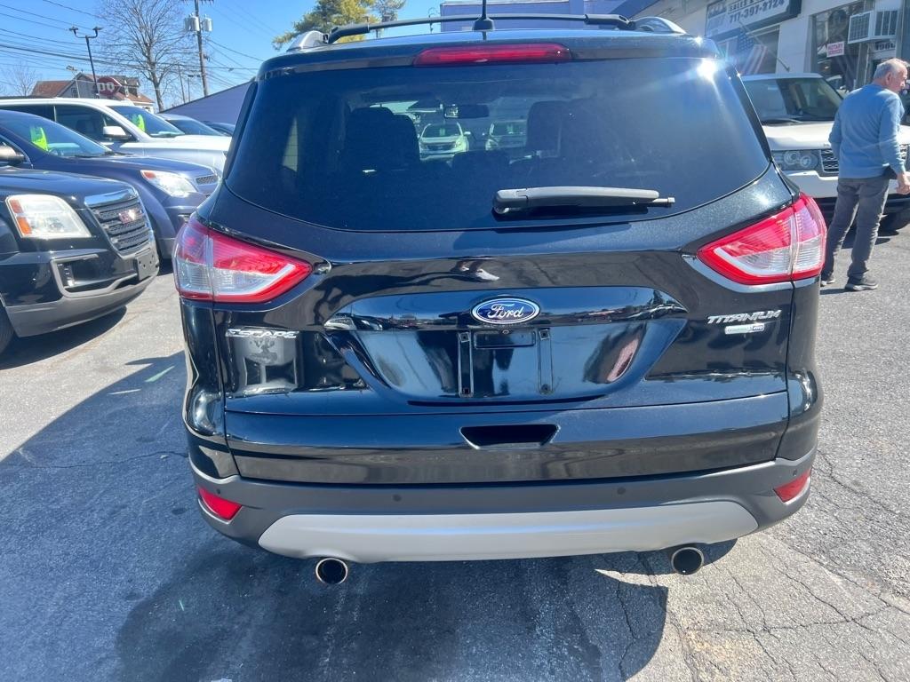 Ford Escape Titanium 4WD 2013