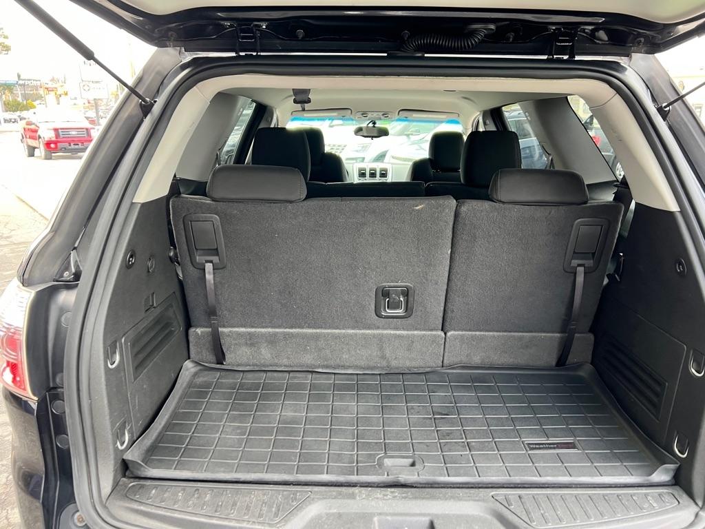 GMC Acadia SLE-1 AWD 2012