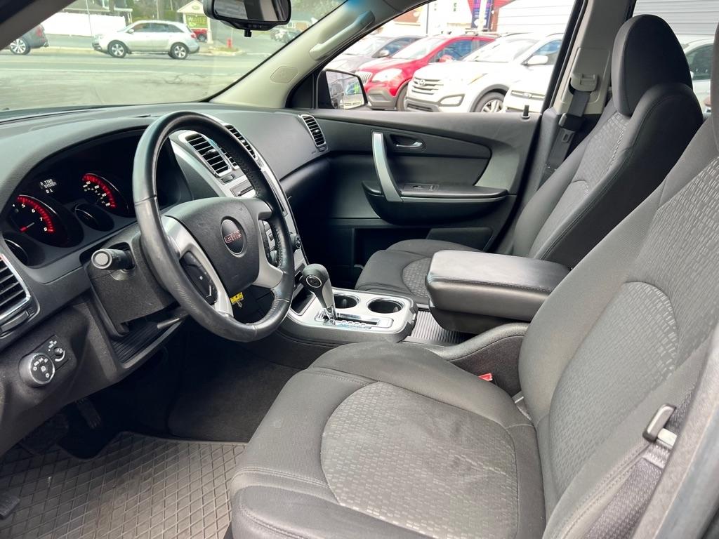 GMC Acadia SLE-1 AWD 2012