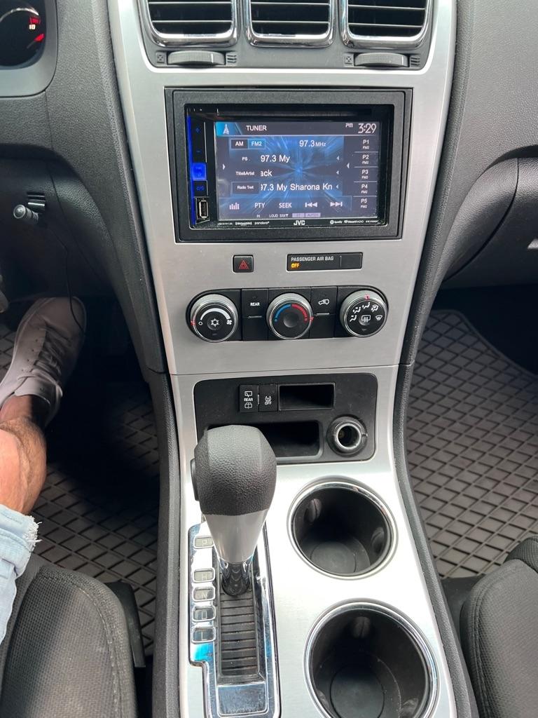 GMC Acadia SLE-1 AWD 2012