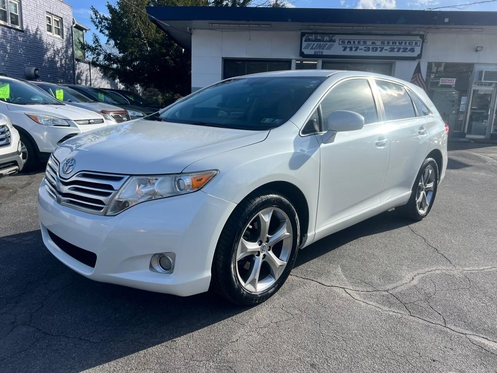 Toyota Venza FWD V6 2011