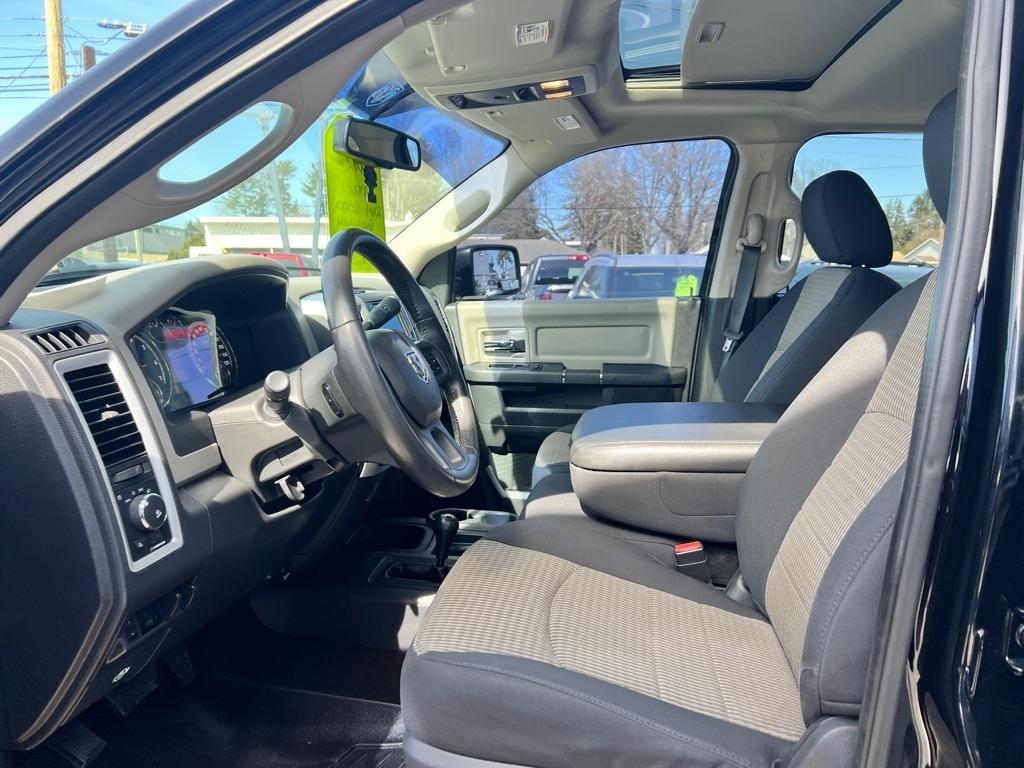 Dodge 2500 Powerwagon Crew Cab SWB 4WD 2012