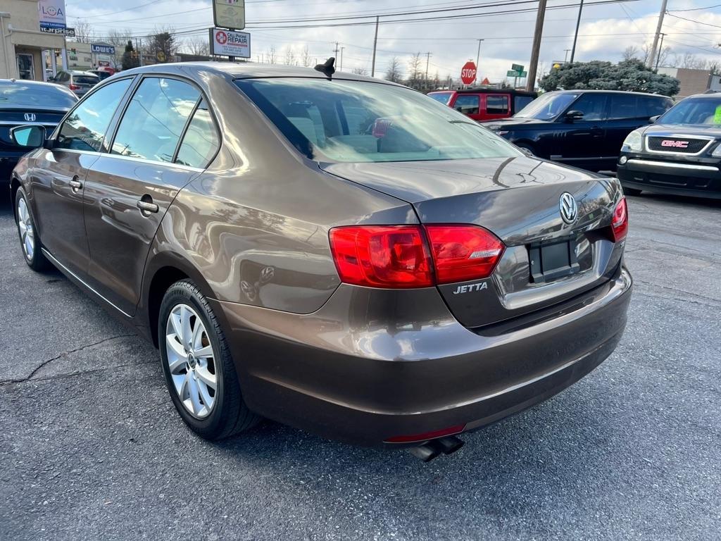 Volkswagen Jetta SE 2014