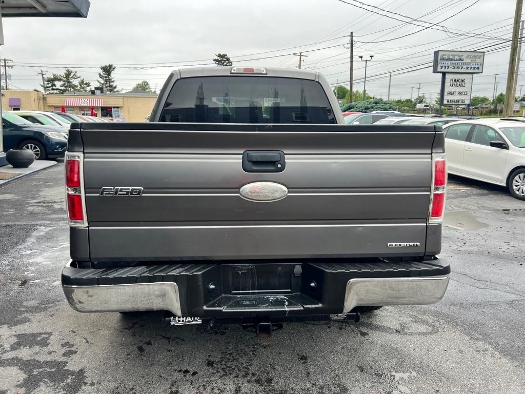Ford F-150 XL SuperCrew 5.5-ft. Bed 4WD 2012